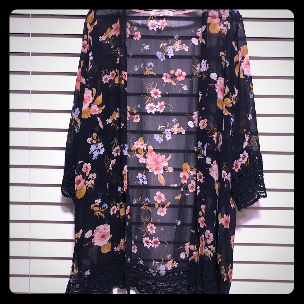 Floral kimono NWOT